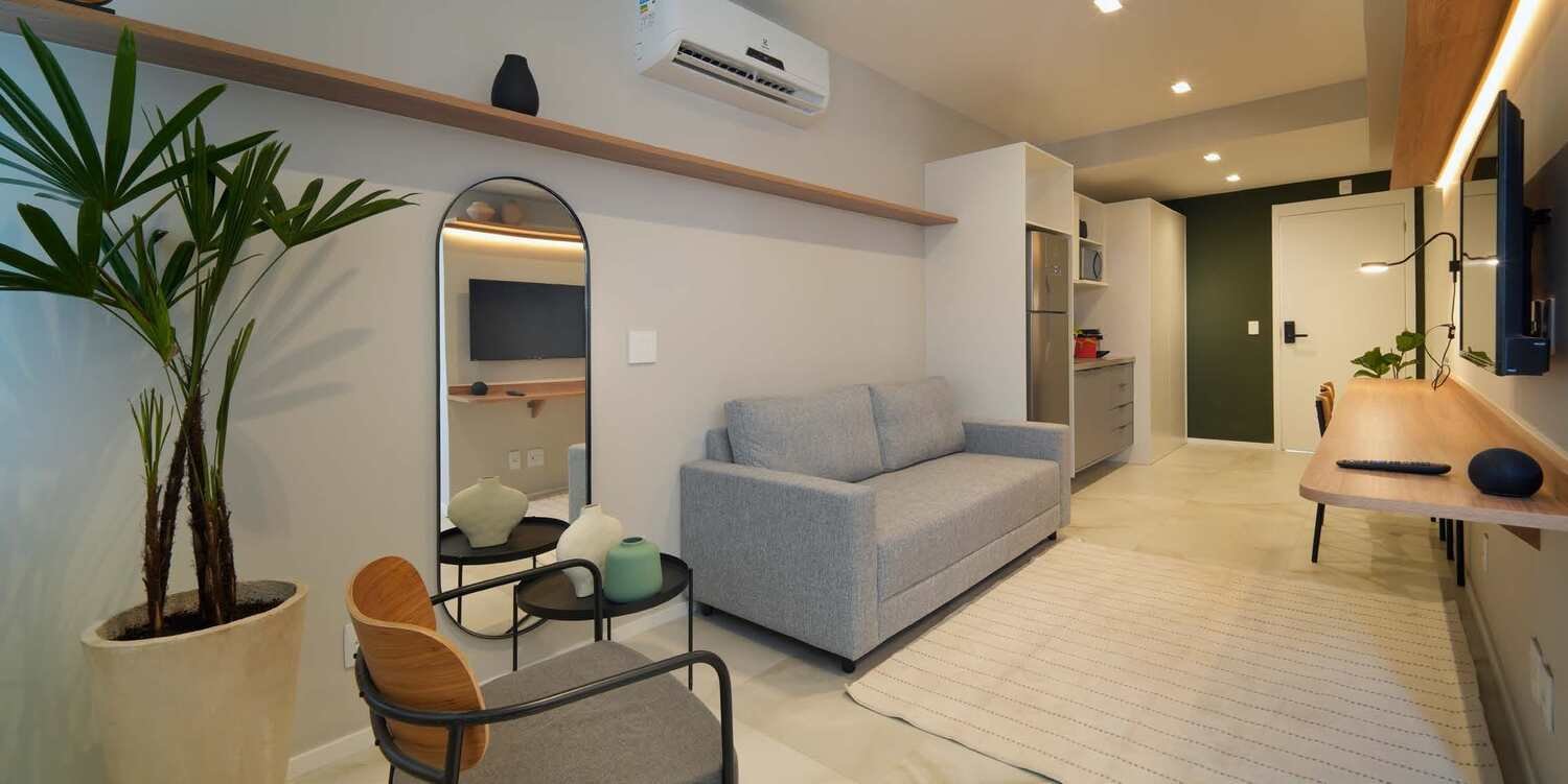 Dias Downtown Studios